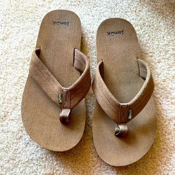 Sanuk Other - Tan Men’s Sanuk Flip Flops